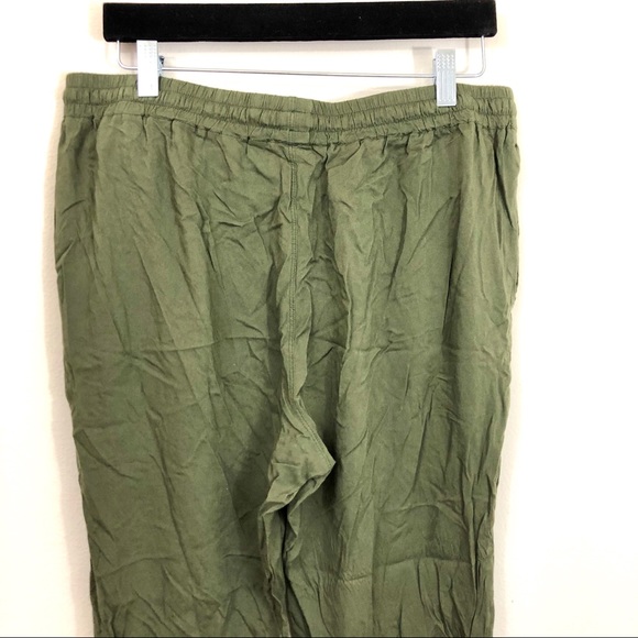 3/$23 Army Green Joggers Size XL - Picture 5 of 7